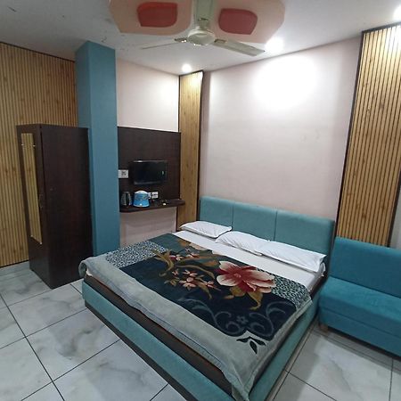 Hotel Shree Krishna Palace Ujjain Zewnętrze zdjęcie