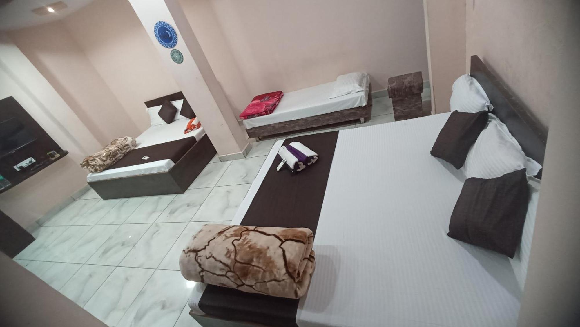 Hotel Shree Krishna Palace Ujjain Zewnętrze zdjęcie