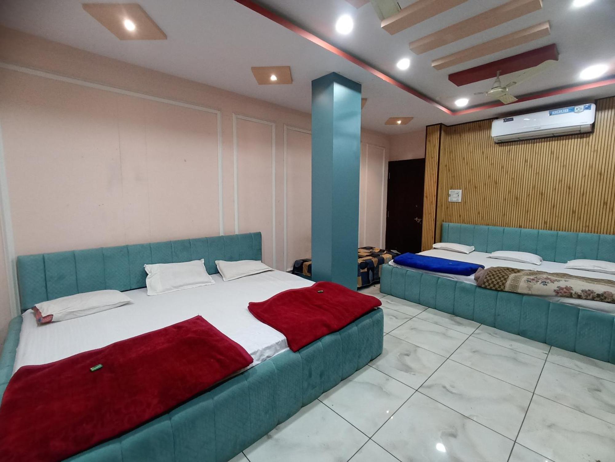 Hotel Shree Krishna Palace Ujjain Zewnętrze zdjęcie