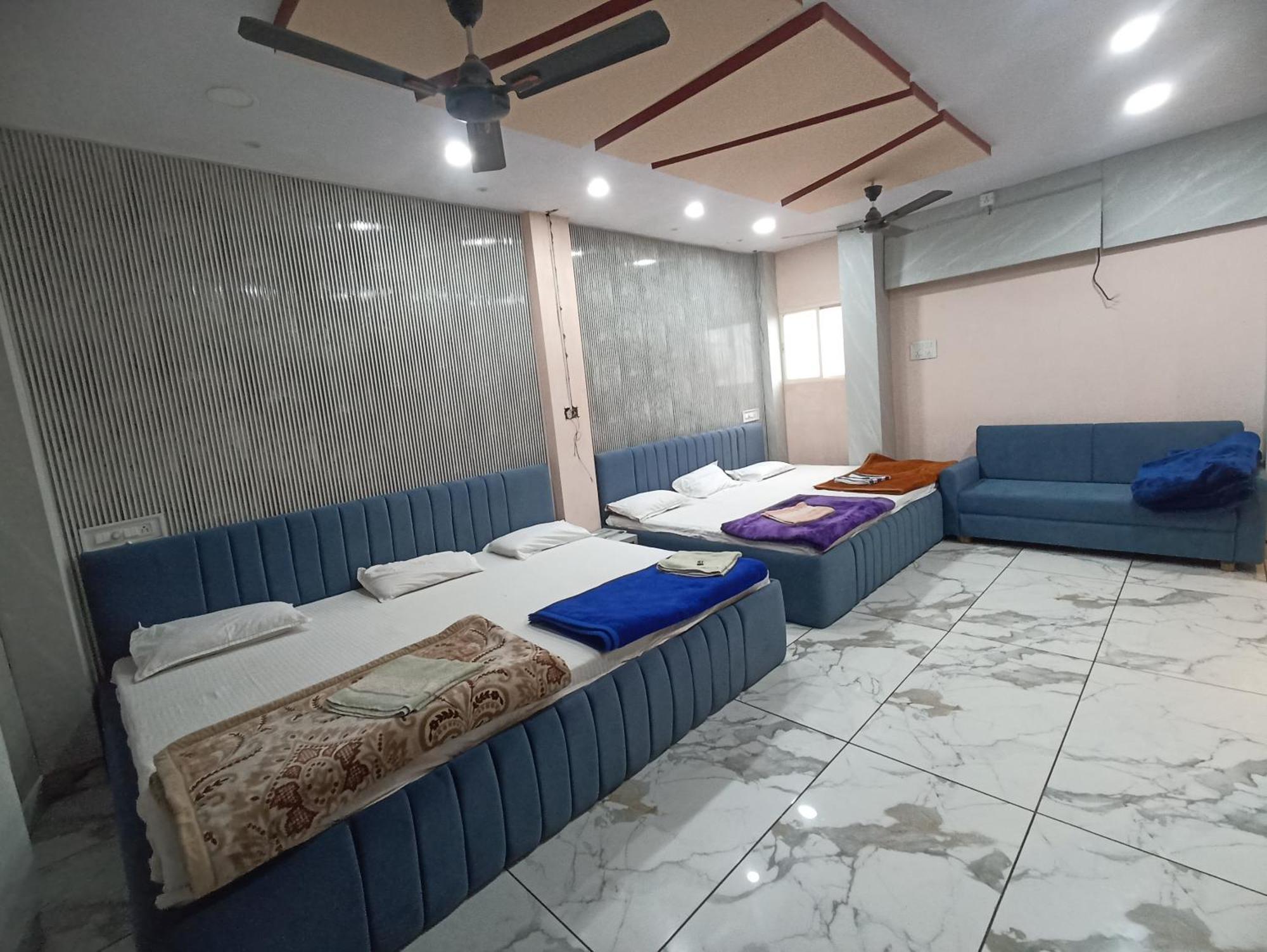 Hotel Shree Krishna Palace Ujjain Zewnętrze zdjęcie