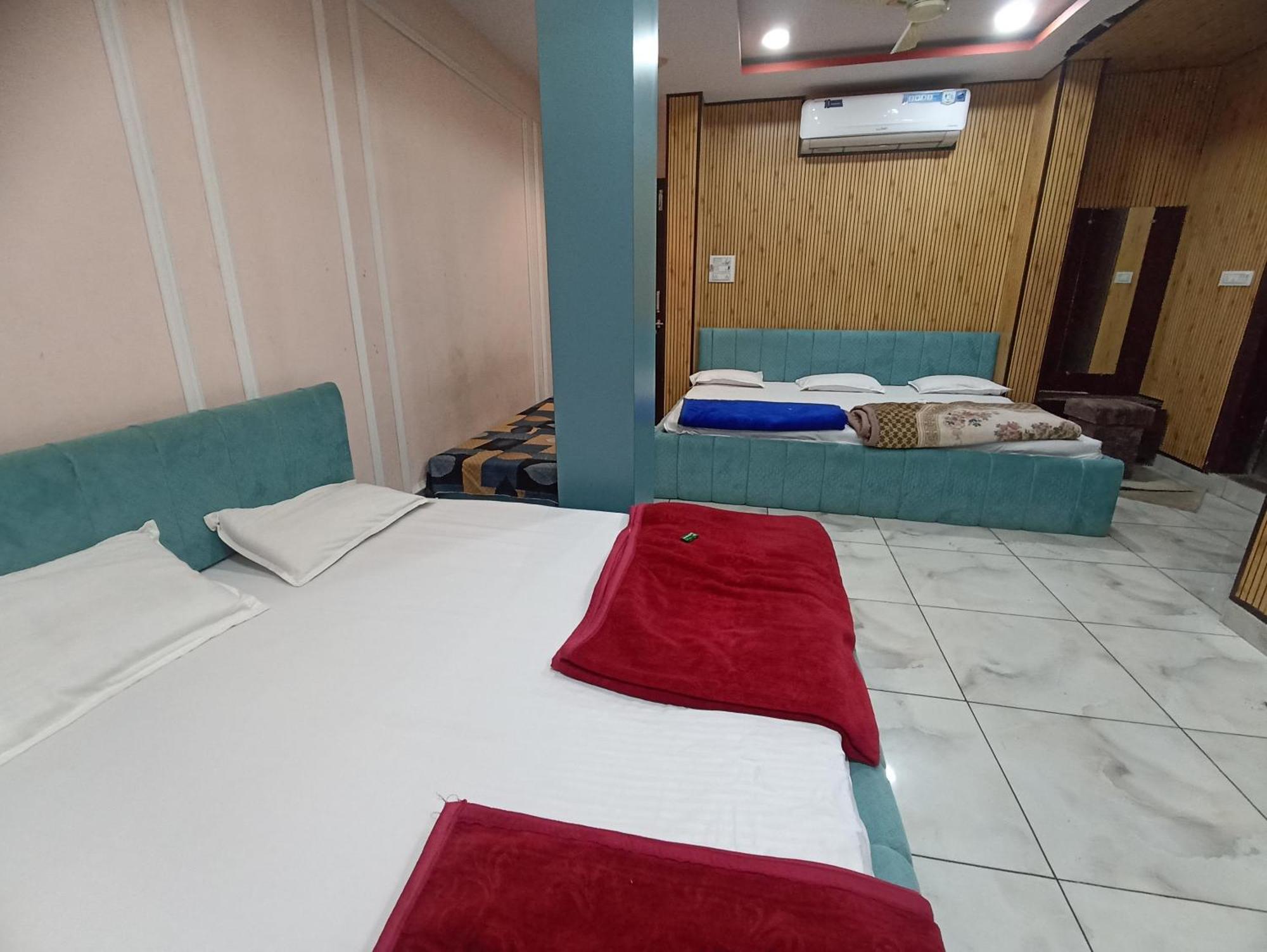 Hotel Shree Krishna Palace Ujjain Zewnętrze zdjęcie